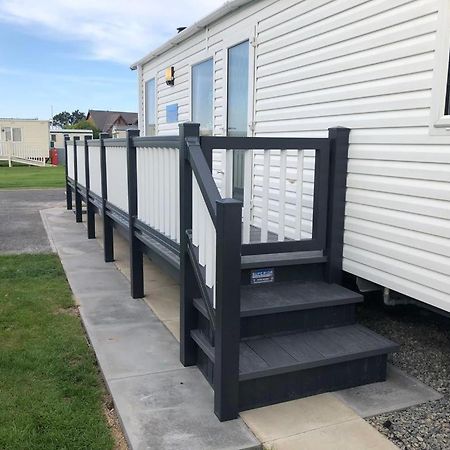 Pg177 Golden Palm Resort 8 Berth Caravan With Decking Chapel Saint Leonards Bagian luar foto